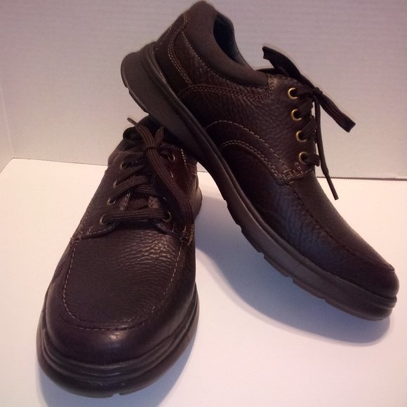 Clarks Mens Brown Shoes Size 9.5